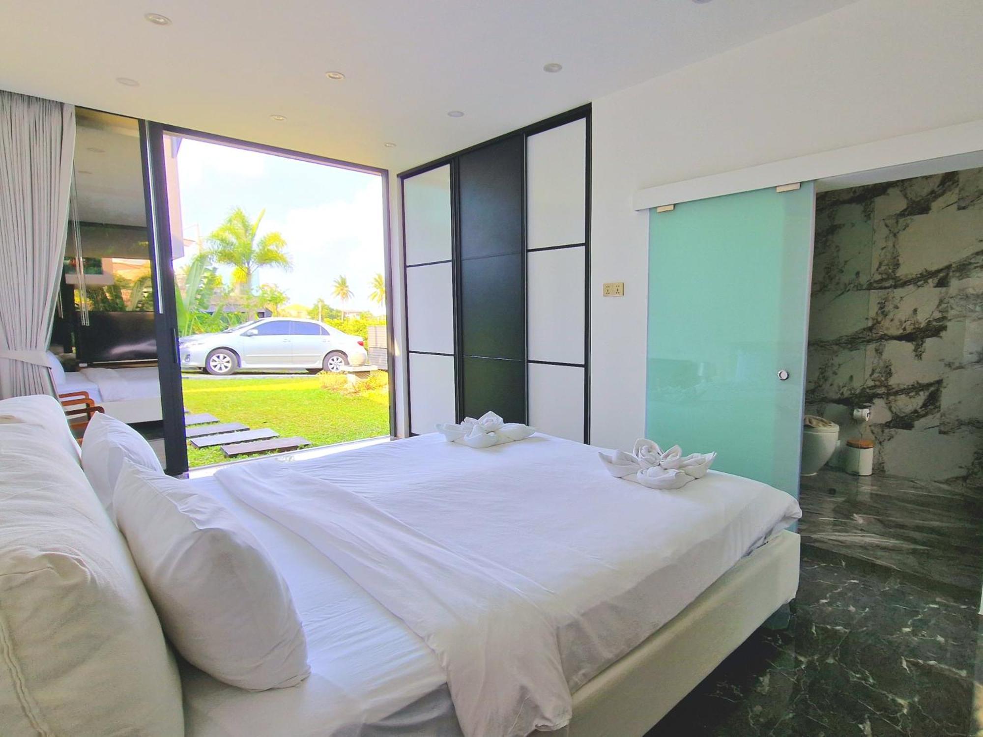 Villa Obsidian, With Staff, Sea View And Walk To Choeng Mon Beach Exterior photo