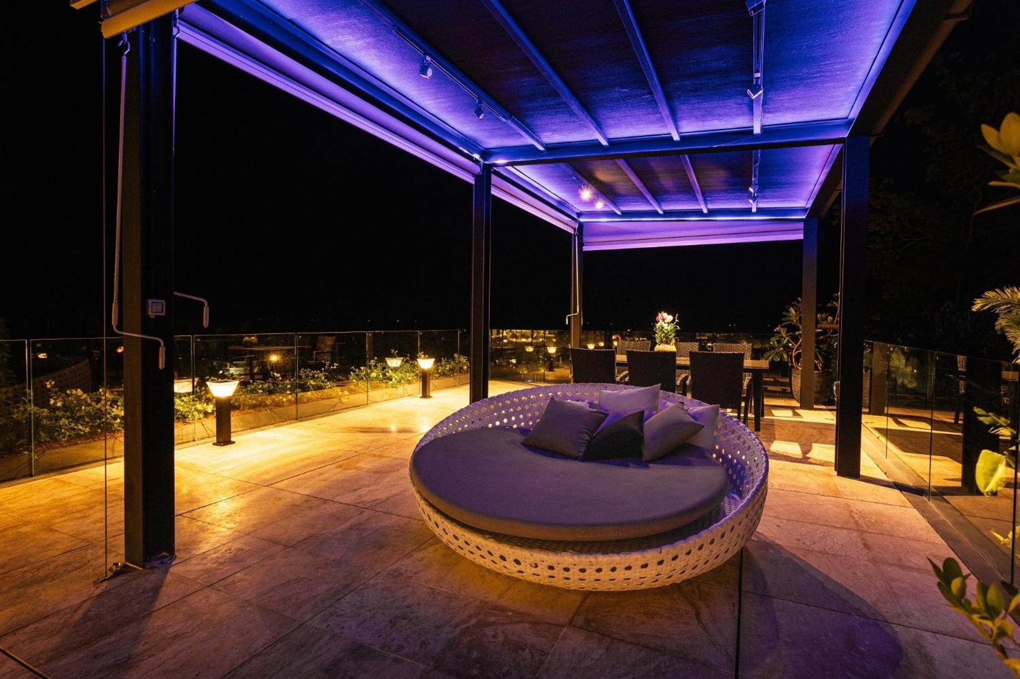 Villa Obsidian, With Staff, Sea View And Walk To Choeng Mon Beach Exterior photo