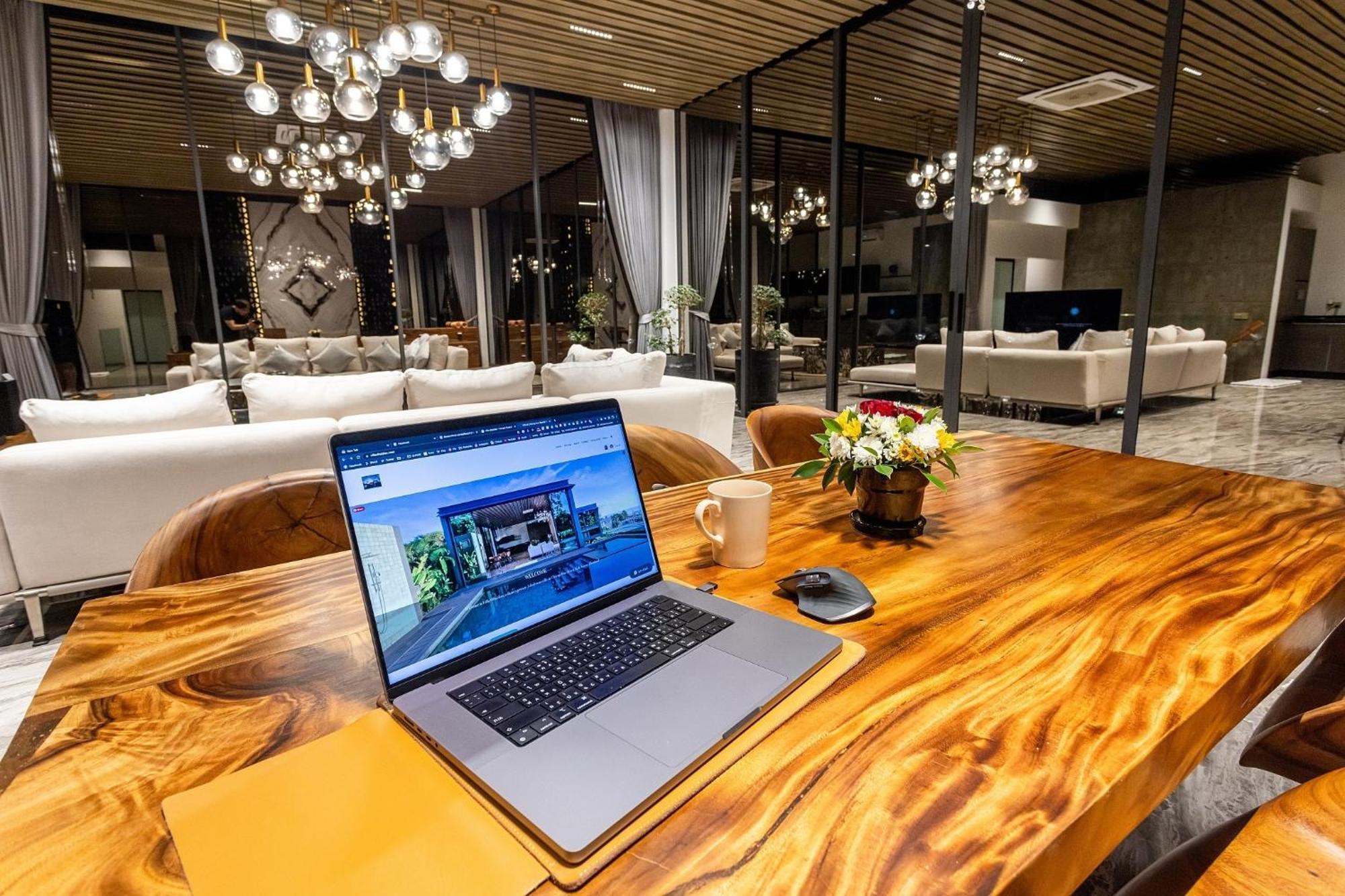 Villa Obsidian, With Staff, Sea View And Walk To Choeng Mon Beach Exterior photo