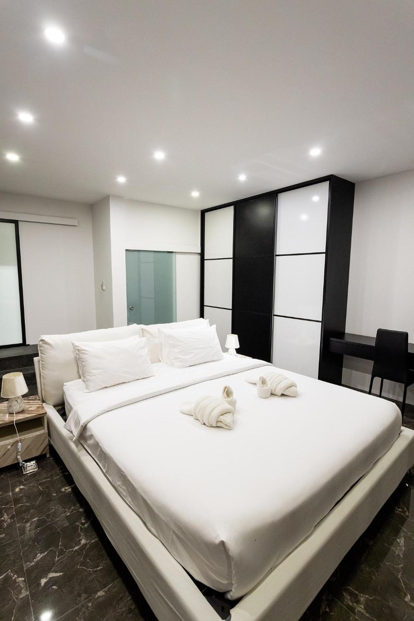 Villa Obsidian, With Staff, Sea View And Walk To Choeng Mon Beach Exterior photo
